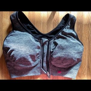 SheFit sports bra